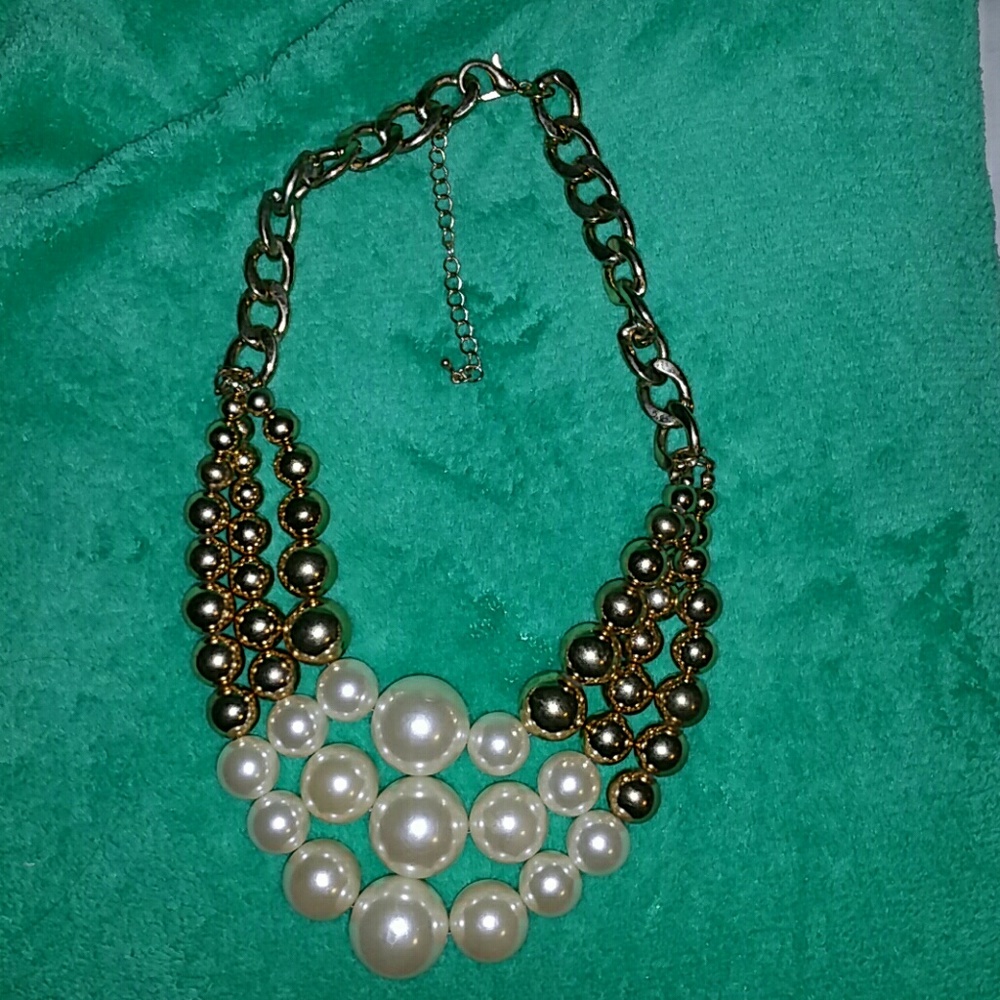 Pearl necklace